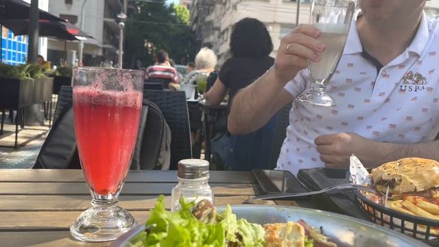 РОДЫ В АРГЕНТИНЕ: часть5, как прошли роды и прогулка по нашему району смотреть онлайн