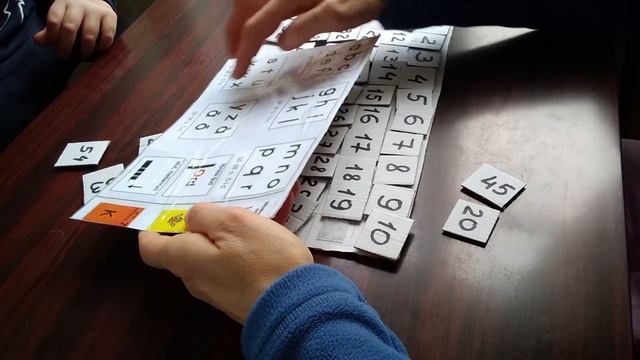 Et hjemmelaget spill.Store tall.Kommunikasjonsstøtte-alfabetet.Я учу большие числа.Алфавит. смотреть онлайн