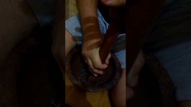 Быстрый способ помолоть чёрный перец. смотреть онлайн
