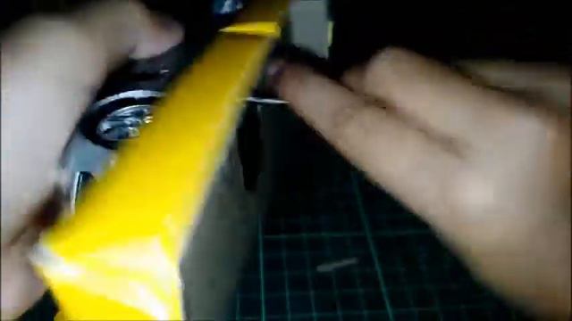 Unboxing Mercedes Benz SLS AMG 1:36 Scale Model смотреть онлайн