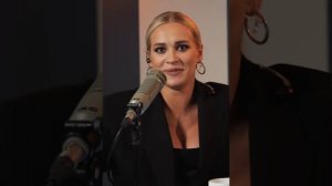 Таблетка - стихотворение Валерия Астапова Lera