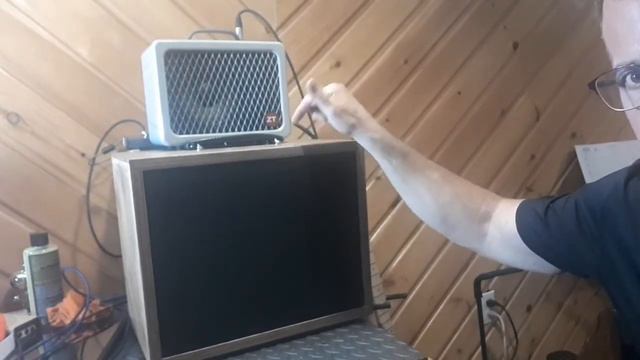 ZT Amp: What's in your lunch box? смотреть онлайн