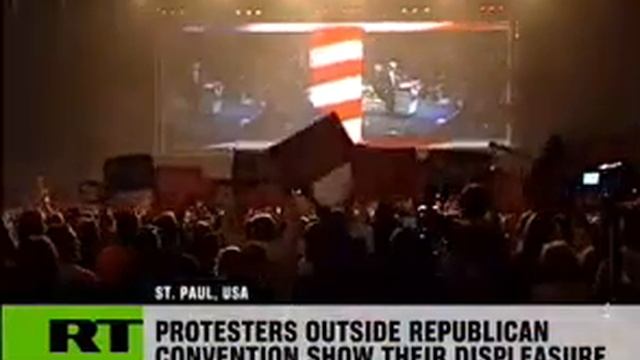 Ron Paul steals McCain's thunder.mp4 смотреть онлайн