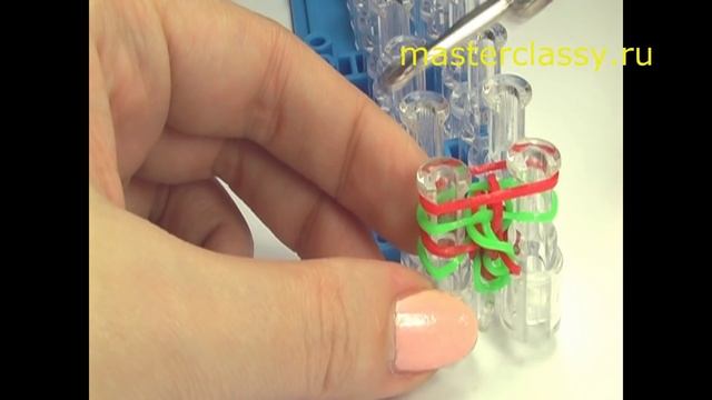 Видео по плетению. Ажурный браслет из резиночек со смайликом смотреть онлайн