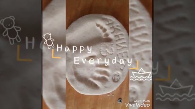 Балаңыздың қол және аяқ іздері Өте оңай Естелікке жасап көріңіз Слепок руки и ножек своими руками смотреть онлайн