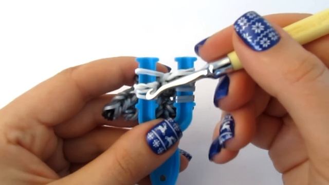 ЕНОТ из резинок на рогатке без станка | Raccoon Rainbow Loom Charm смотреть онлайн