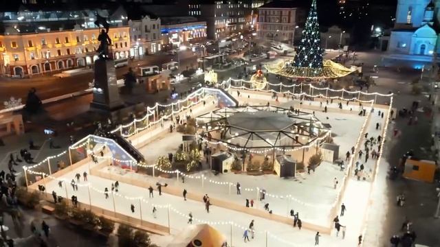 Гулянья в Зимнем городке-2023 на центральной площади смотреть онлайн