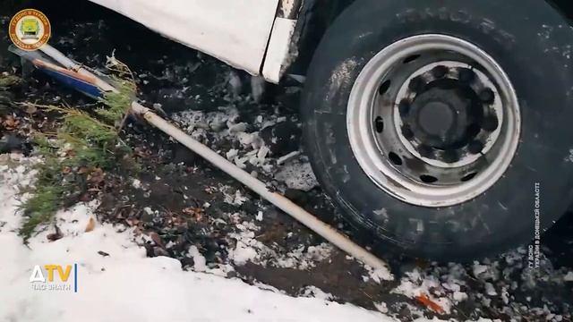 Рейсовий автобус Харків-Маріуполь злетів з траси смотреть онлайн