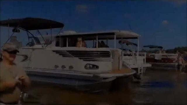 ПОНТОННЫЕ ЛОДКИ. С комфортом на понтонной лодке в круиз! смотреть онлайн