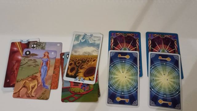 Почему он не открывает свои чувства?🍀 (загляните в описание под видео). смотреть онлайн