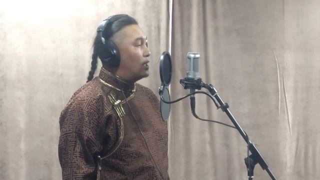 Tuvan throat singing - Тувинское горловое пение - Сыгыт (Sygyt) смотреть онлайн