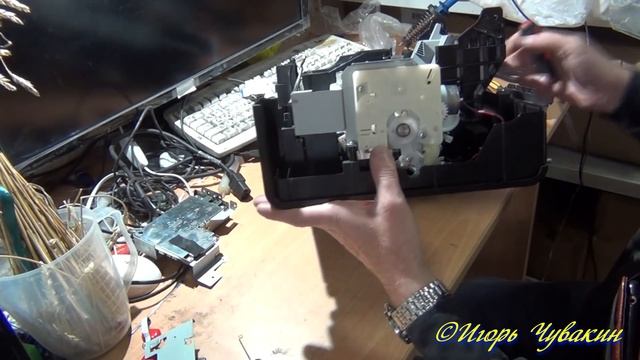 Как снять каретку и вал Epson смотреть онлайн