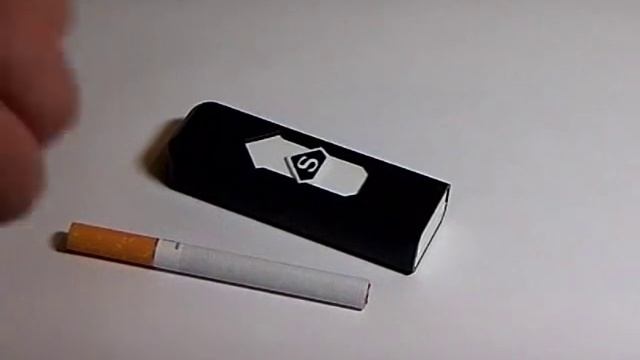 Электронная зажигалка прикуривает без огня и заряжается от USB смотреть онлайн