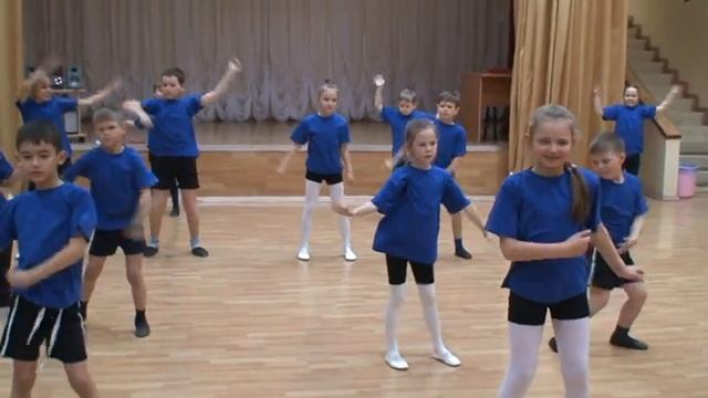Открытый урок ритмики 1-й "А", диско-танец смотреть онлайн