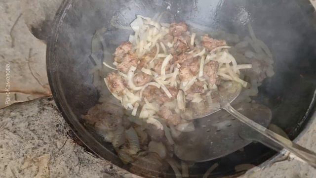ВЕСНА в УРГУТЕ//ГОТОВИМ МЯСО с КАРТОШКОЙ//ЖАРИМ БИЧАК  @ranokamolova