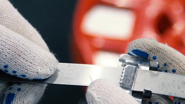 Чем зафиксировать стальную ленту на опоре? Скрепы и Бугели. смотреть онлайн