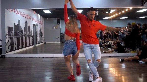 VILLANO DANI J Alonso y Noelia bachata