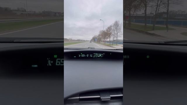 Простой тест высоковольтной батареи Toyota Prius / Тойота Приус #тойотаприус #toyotaprius2023 смотреть онлайн