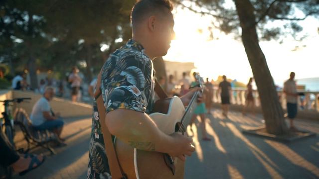 You Never Can Tell | Yuri Polezhaev | Fingerstyle смотреть онлайн