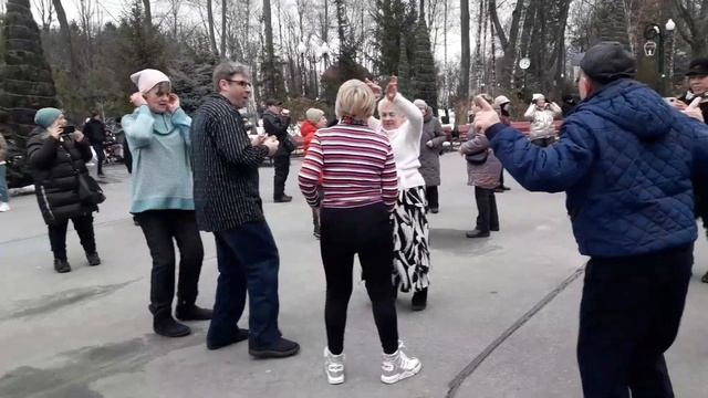 На берегу Чу...?? Воспоминания о счастливых днях... ??Харьков?? Февраль 2022 год смотреть онлайн