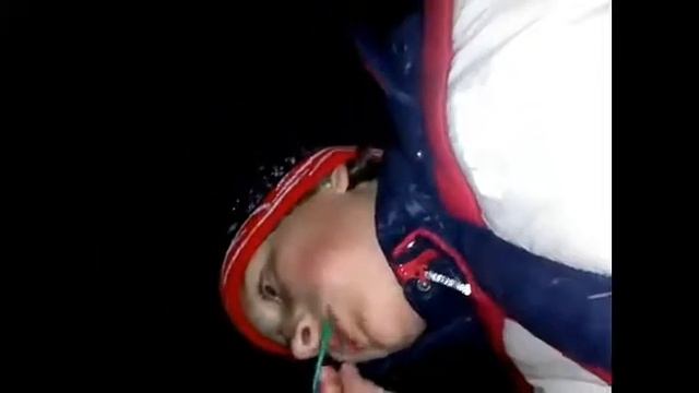 Прыгаем в снег смотреть онлайн