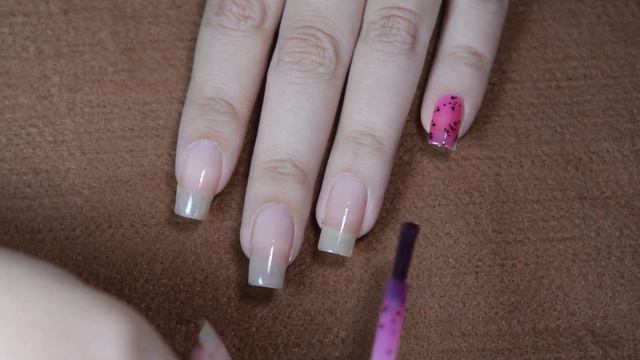 Esmaltes Coleção Efeito Pontilhado/Tutti Frutti - Avon | Resenha смотреть онлайн