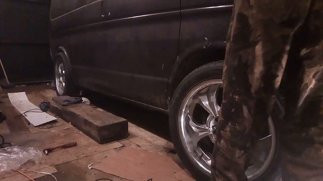 MAZDA BONGO FRIENDEE 2JZ. Пневмо подвеска. Первый тест. смотреть онлайн