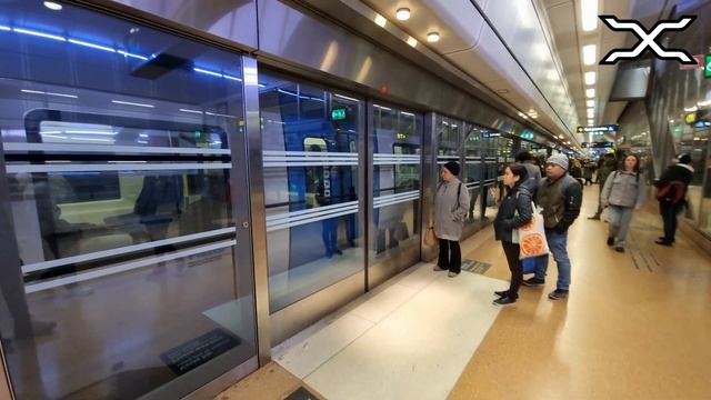 Pendeltåg Stockholm | Commuter Rail | SL | Sweden | 2022 | Platform Screen Doors