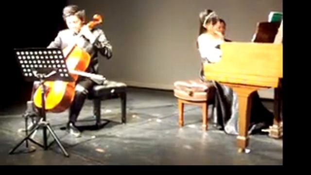 Lai Bo Ling accompanying Wong Ka Lap in playing Prokofiev's Cello Sonata смотреть онлайн