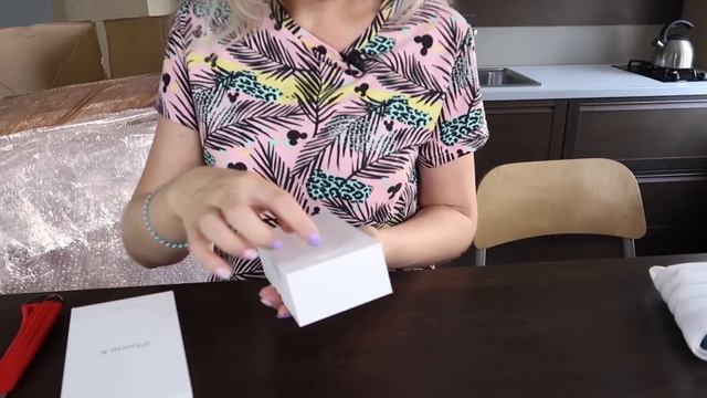 МИСТЕРИ БОКС за 100 ТЫСЯЧ РУБ ?ТЫ такого еще НЕ видел! внутри APPLE Xiaomi - MYSTERY BOX челлендж смотреть онлайн