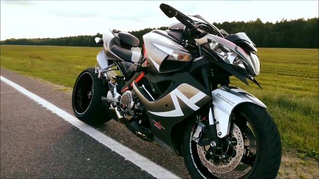 Suzuki B-KING 1300 Custom VRSC 334 / Driving And Maintenance