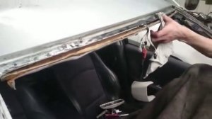 Как заменить лобовое стекло своими руками