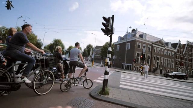 Speedway mini 4 pro, cool ride through Amsterdam.. смотреть онлайн