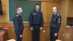 Основы жестового языка преподают в Академии МВД. Архивное видео