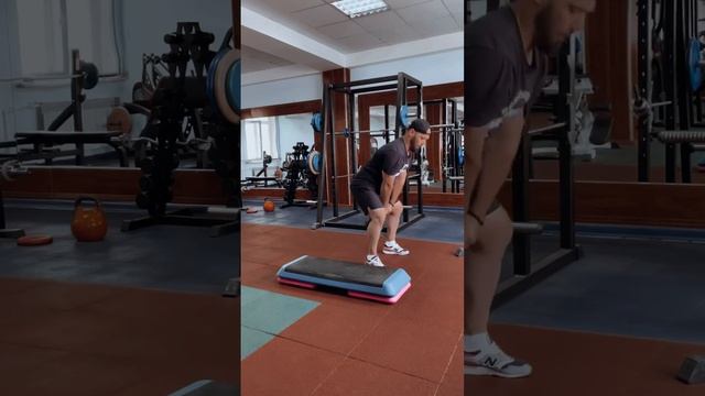 Креативный комплекс . Соединяем степ платформу и горю . смотреть онлайн