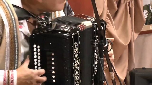 Борис Харилич "Кубанская залихватская" (Дербенко) смотреть онлайн