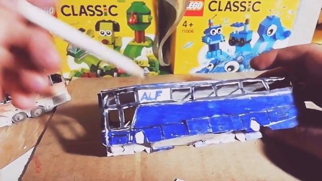 Туристический автобус Vanhool T915 из бумаги смотреть онлайн