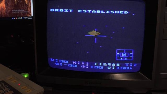 Playing Star Raiders (1979) on an Atari 400 on a tube TV смотреть онлайн