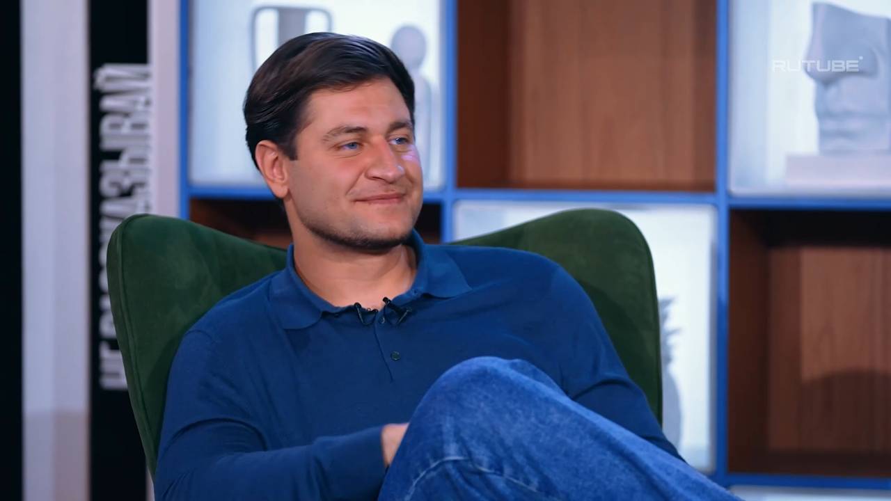 Алена Водонаева хотела отношений с Давой? смотреть онлайн