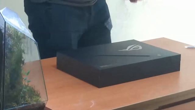 ASUS ROG Zephyrus Duo 15 SE GX551 QM UNBOXING смотреть онлайн
