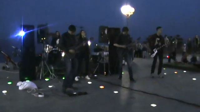 Hellraven - Tout le Monde (Megadeth cover) смотреть онлайн