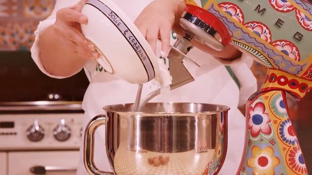 SMEG | Colección Dolce&Gabbana смотреть онлайн