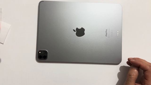 iPad Pro 11” M2’ye kamera koruyucu taktım. смотреть онлайн