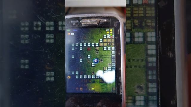 Танчики Про java: прохождение на кнопочном Samsung c3322i, миссия 11 смотреть онлайн