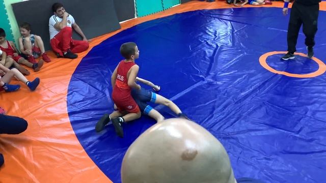 23.10.2021 Некоторые схватки соревнований по вольной борьбе, г. Горячий ключ смотреть онлайн