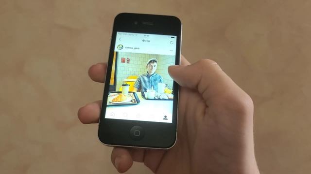 Обзор IPhone 4 и 4s СПУСТЯ 13 ЛЕТ смотреть онлайн