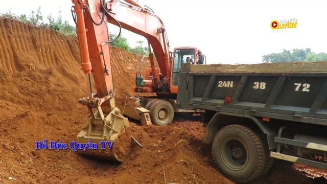 DAEWOO SOLAR 210WV ĐÀO MÚC ĐẤT Ô TÔ BEN CHỞ смотреть онлайн
