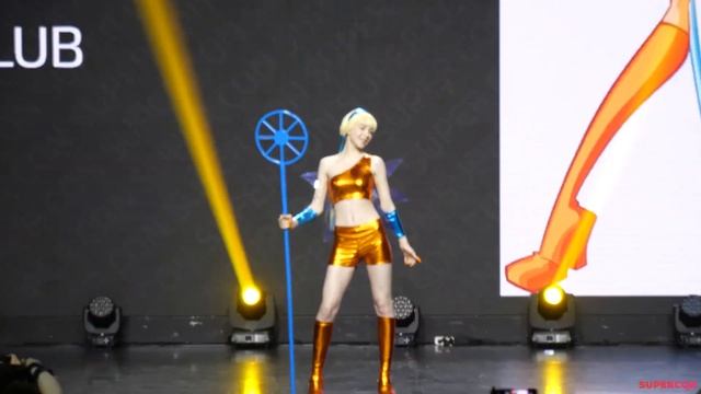 Stella - Winx (Одиночное дефиле) - SUPERCON 2023