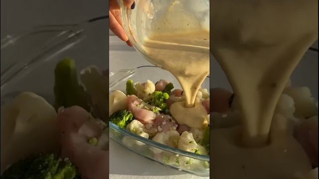 Запеченая грудка с брокколи или цветной капустой #полезнаяеда#полезныерецепты#рецептыскурицей