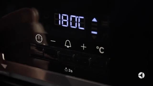 EOB55450AX oven benefits - RU смотреть онлайн